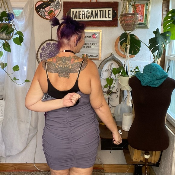 MM Couture by Miss Me Lavender Draped Sweetheart Neck Formal Dress size small - Picture 3 of 12